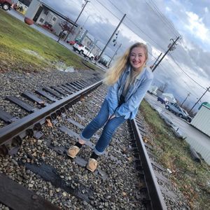 Meet your Posher, Vanessa